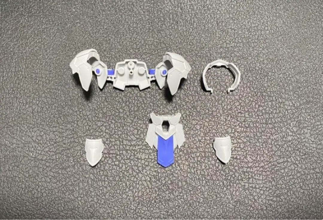 30mf リーベルプリースト 腕部装甲パーツ＆胴体装甲パーツ上