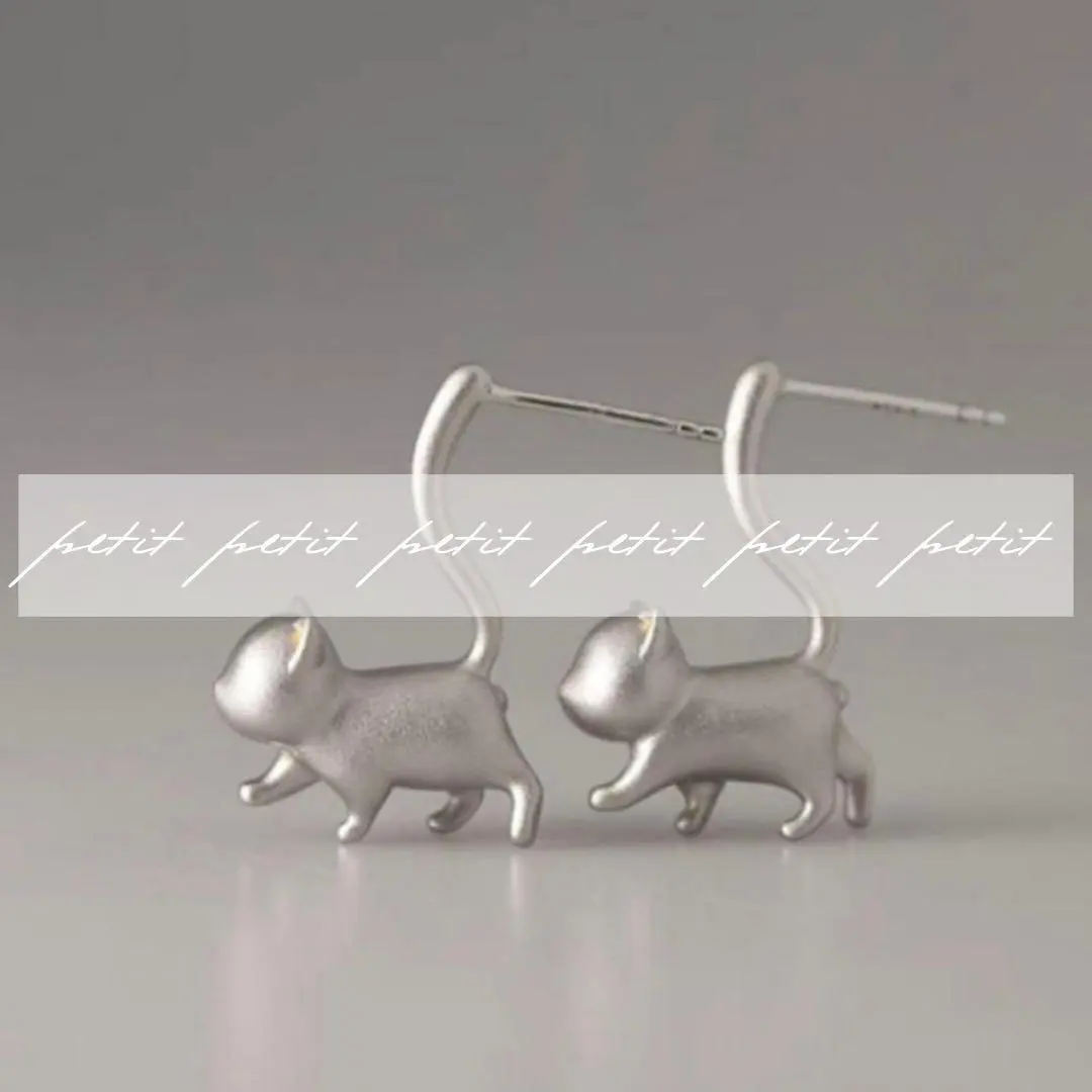 【新品未使用】ピアス ロングテール ねこ 猫 しっぽ シルバー シルバー925