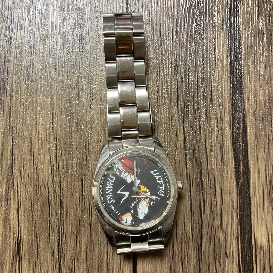 ONE PIECE ワンピース　腕時計　時計　ファッション　ルフィ　シャンクス