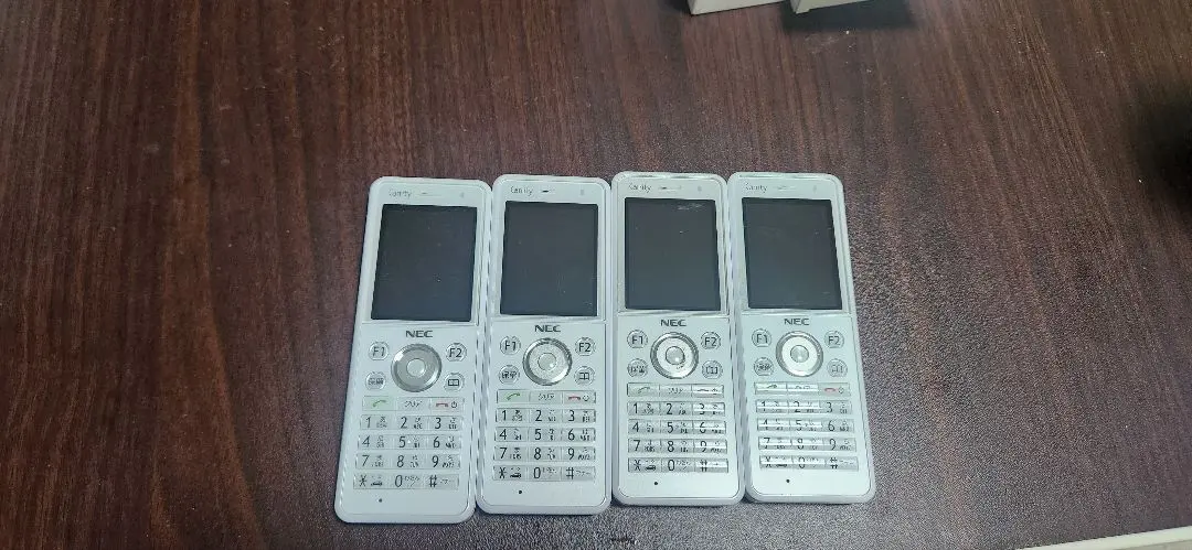 NEC 4台セット PS8D-NW