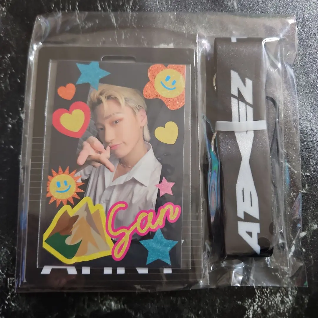 ATEEZ ATINY PASS 限定ストラップ San サン