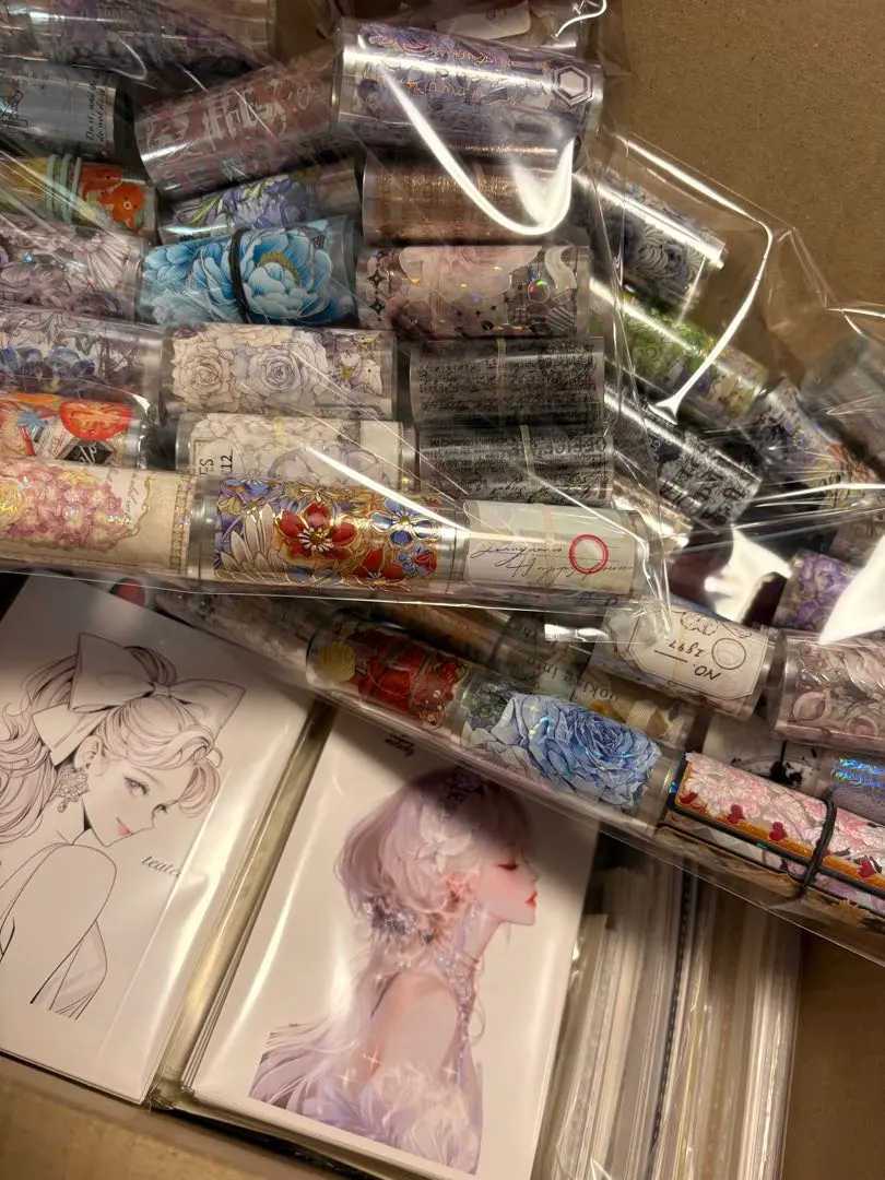 コラージュ素材　大量まとめ売り（80サイズ）