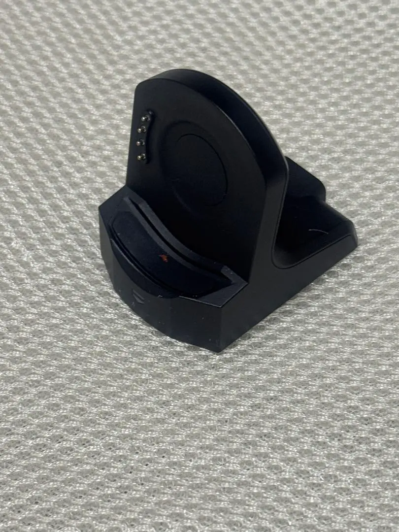 TAG Heuer スタンド型充電器 USB-C 45mm用