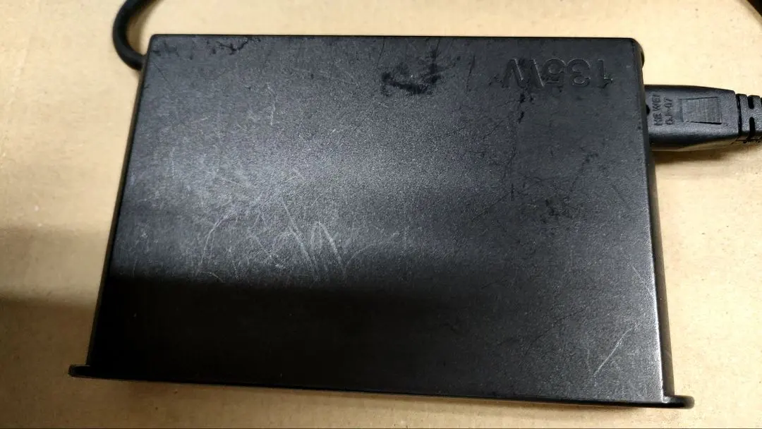 Lenovo（レノボ）純正の135W ACアダプタ