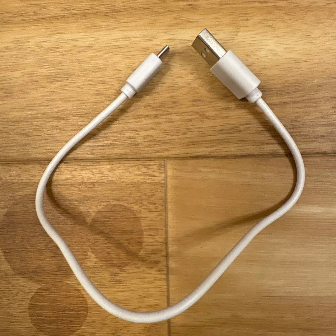 USB Type-A to Micro USBケーブル　ホワイト