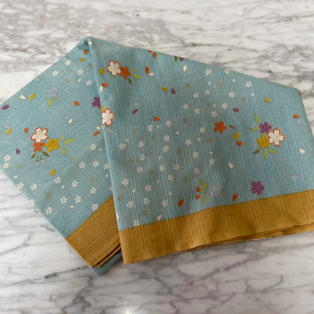 花柄プリント綿生地 水色　風呂敷