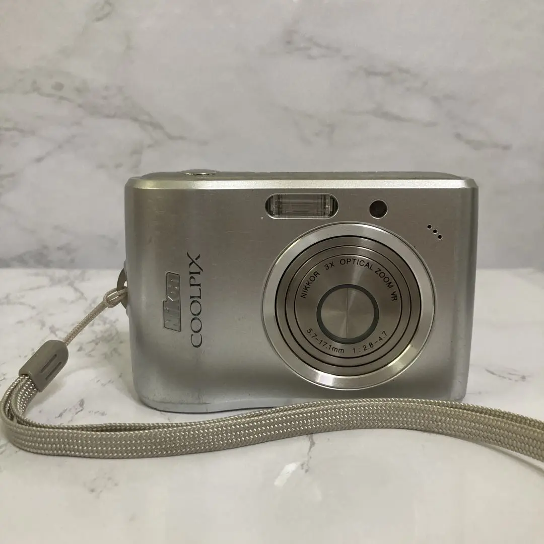Nikon coolpix L15 ジャンク 動作未確認