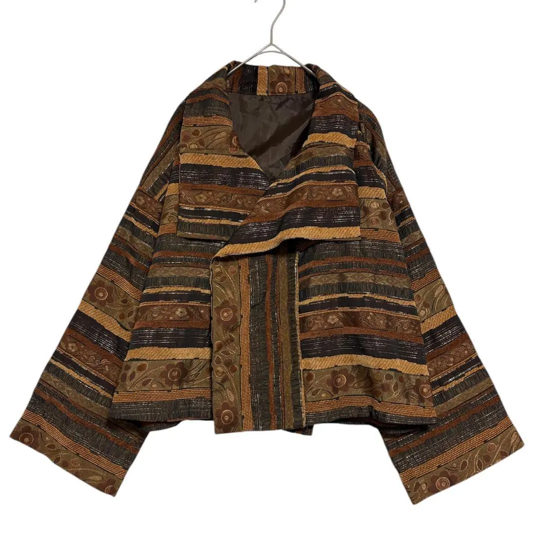 ビックカラー 刺繍ボーダー ボタンレスジャケット　茶　春秋