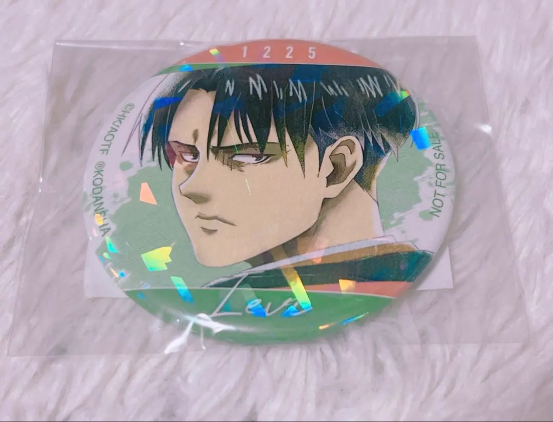 新品 進撃の巨人 リヴァイ 兵長 Ani-Art アニメイト購入特典 缶バッジ