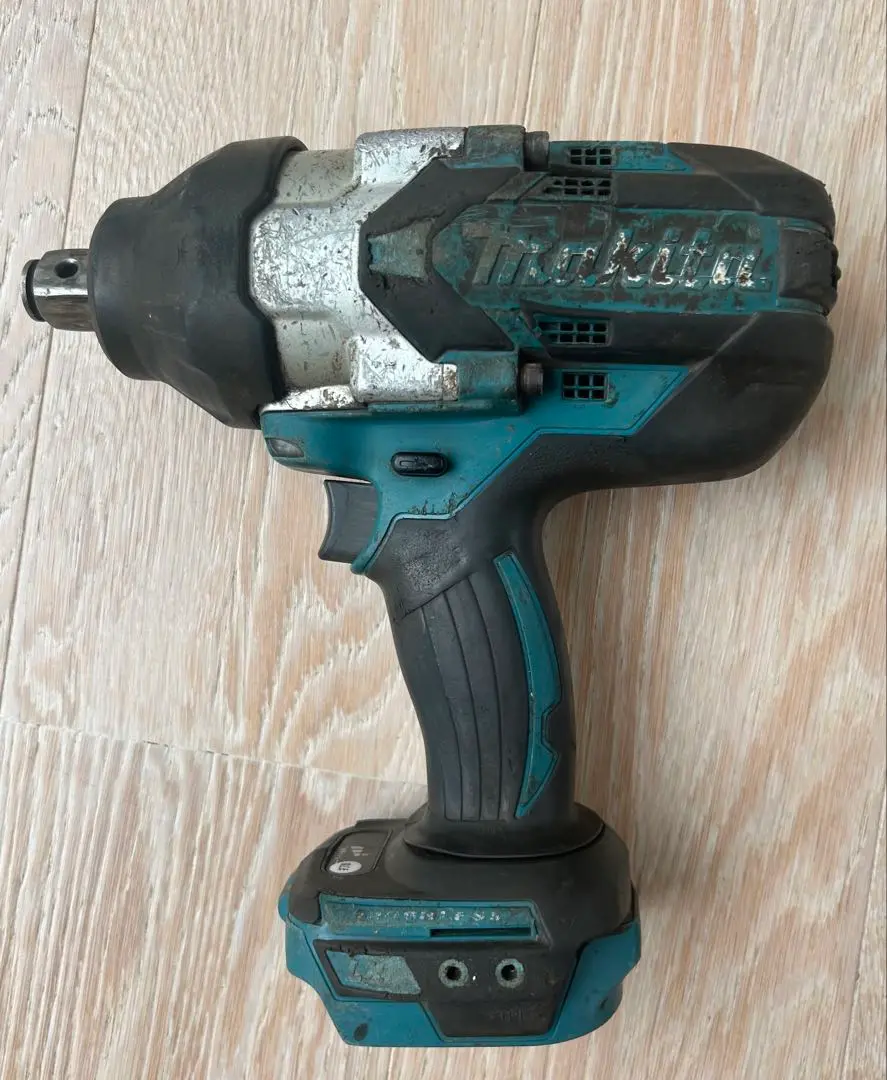 【処分価格】Makita TW1001D 電動インパクトレンチ【本体のみ】