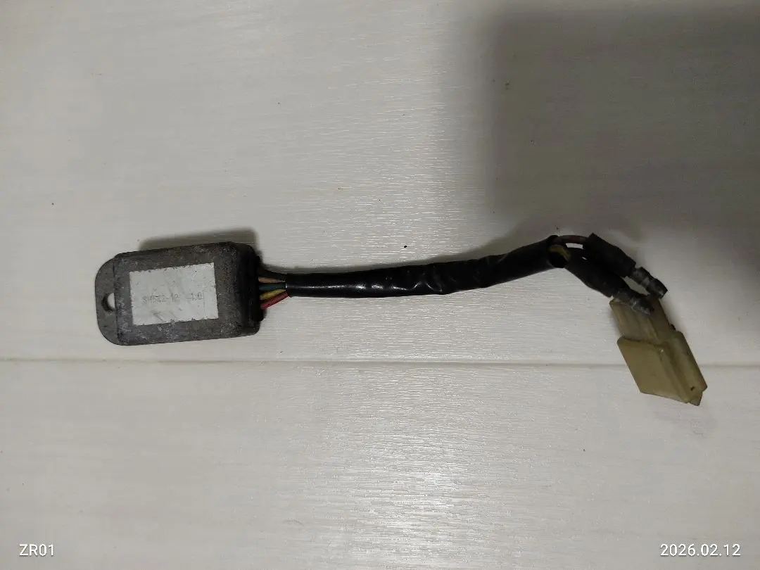 訳あり◆HONDA TLR200 純正レギュレター　6V　ジャンク品として出品