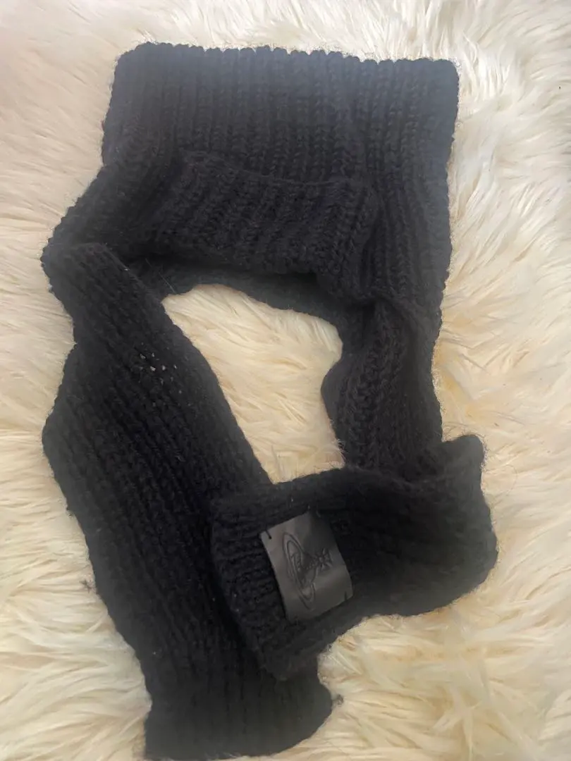 vivienne westwood猫耳黒ビーニー