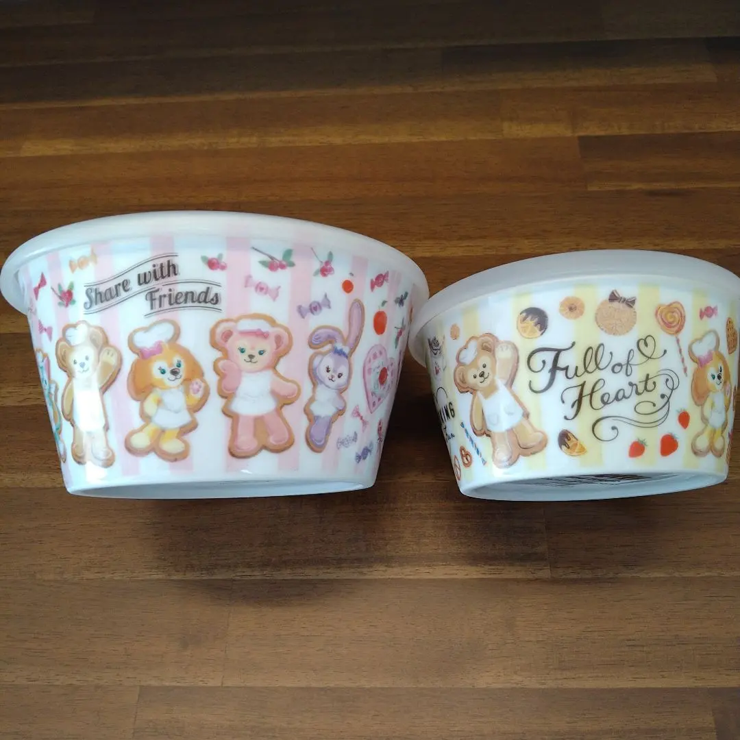 ディズニーシー　スイートダッフィー　保存容器