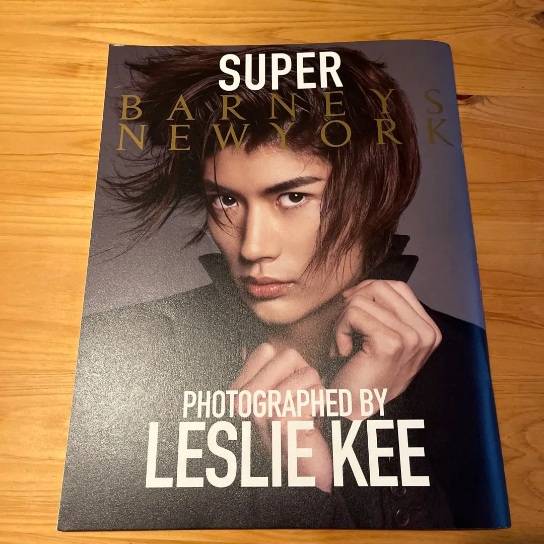 SUPER BARNEYS NEW YORK レスリーキー撮影