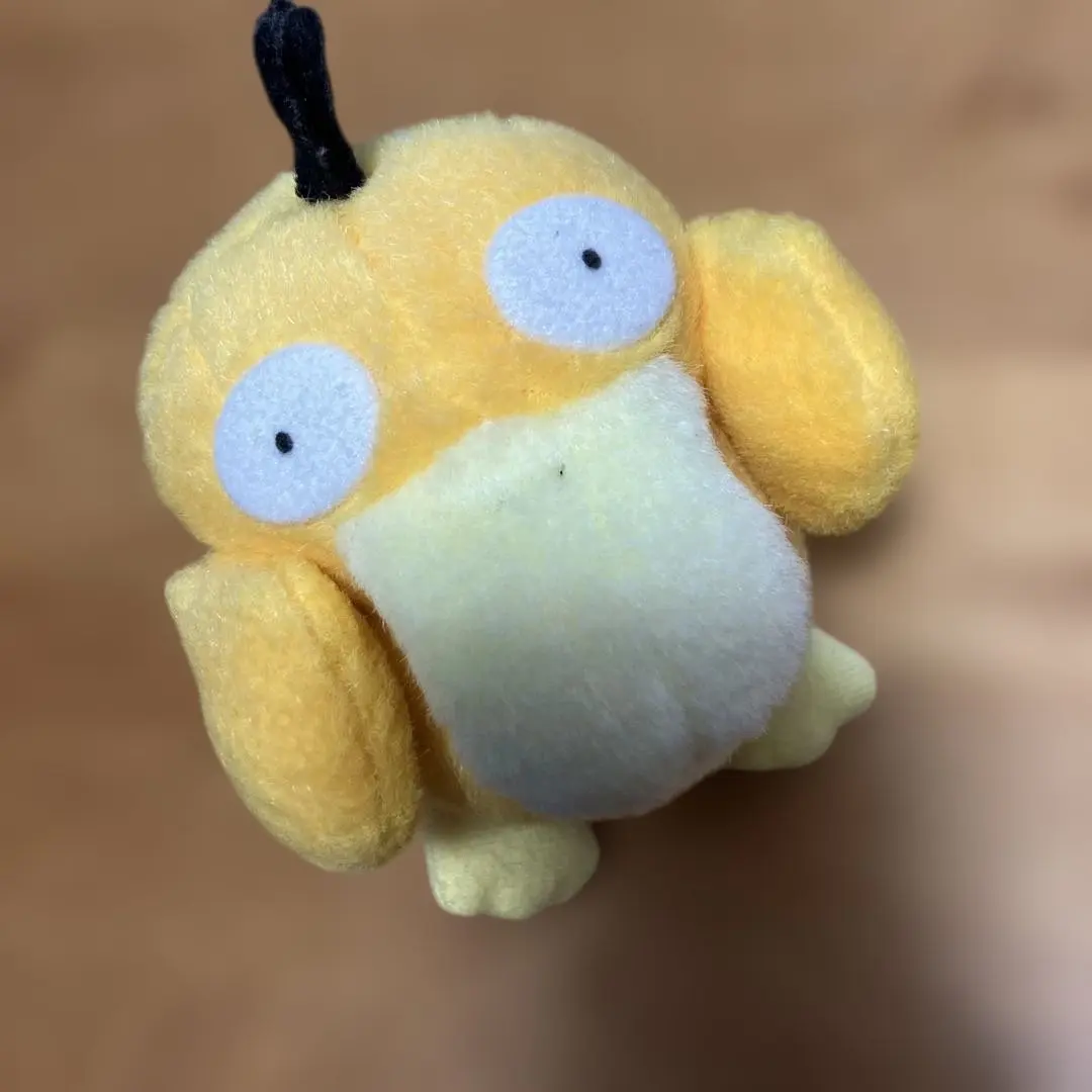 ポケモン　TOMY コダック ぬいぐるみ