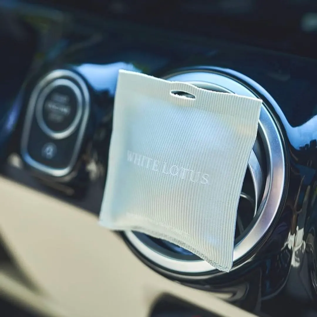 車用芳香剤 ホワイトロータス 芳香剤 クリップタイプ 吊り下げタイプ