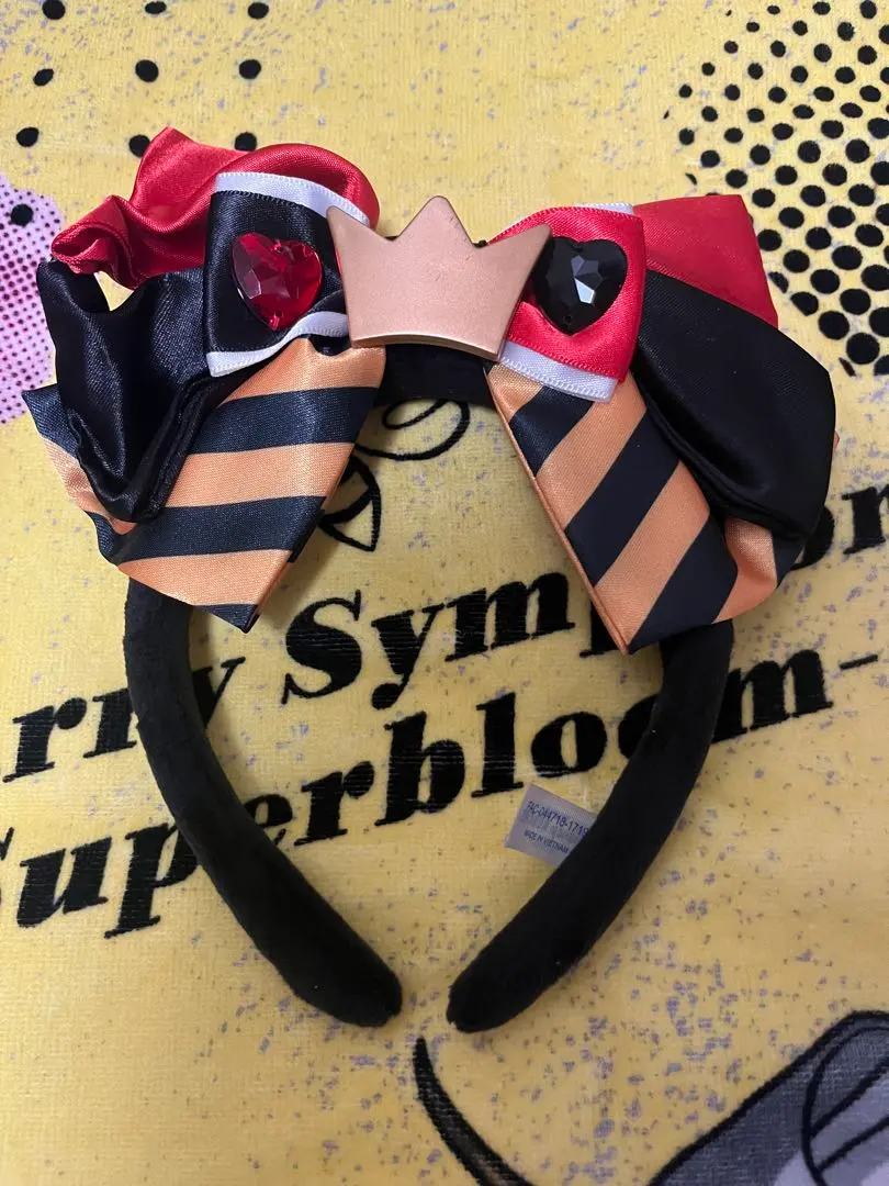 ディズニー ハートの女王 カチューシャ