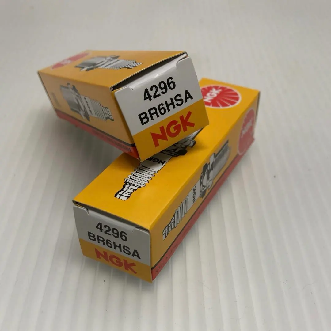 NGKプラグ BR8HSA 新品 未使用 2本セット