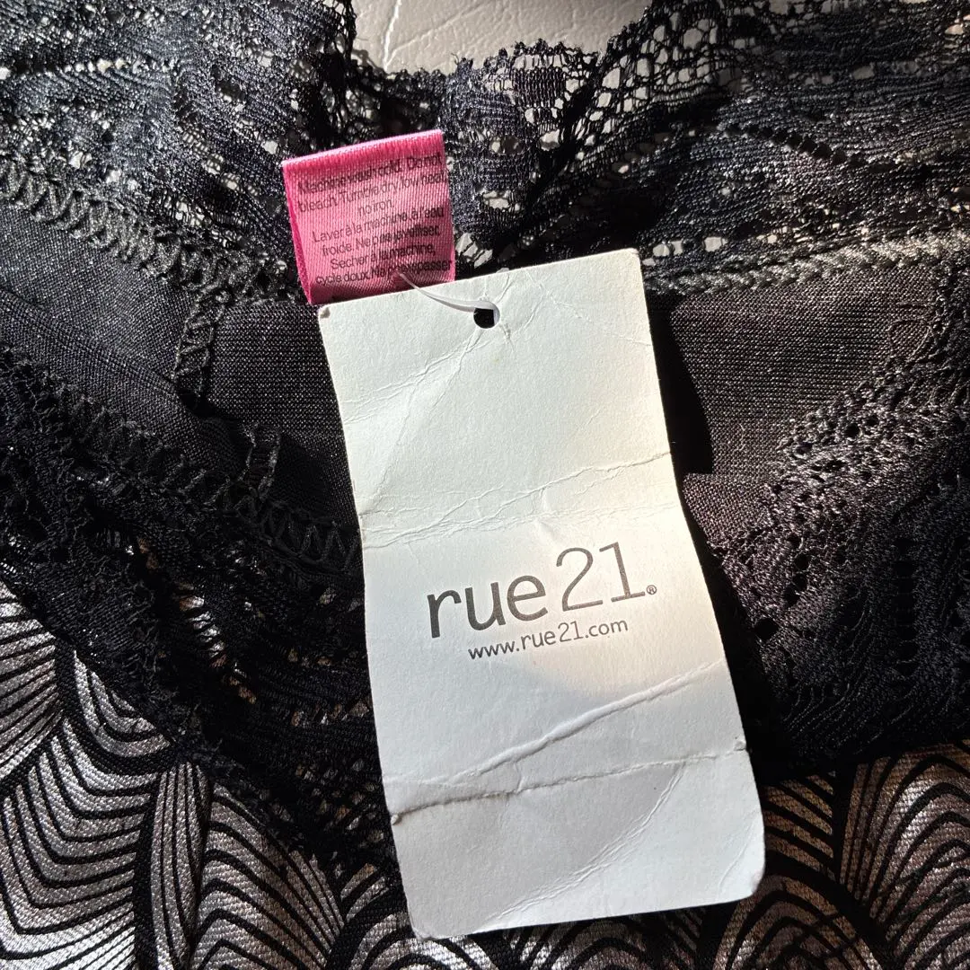 ⭐︎✨rue21 XS ⭐︎✨黒と白パターン ショーツ⭐︎⭐︎⭐︎おまけ✨（50枚）❣️