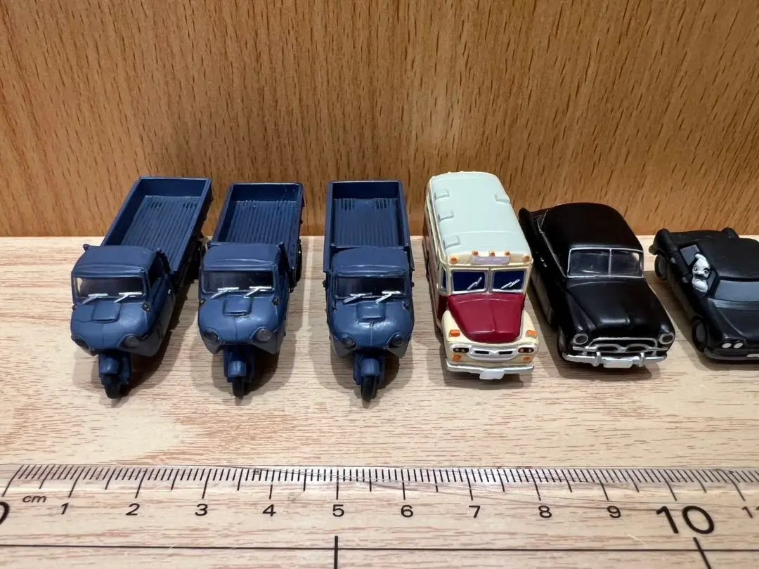 ミニカー 7台セット 異なるデザイン