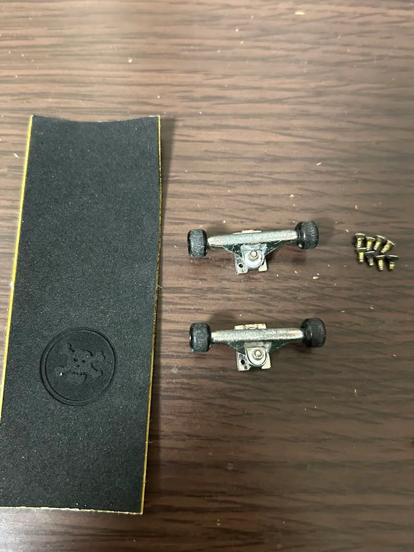 a frame track v3 maple wheels