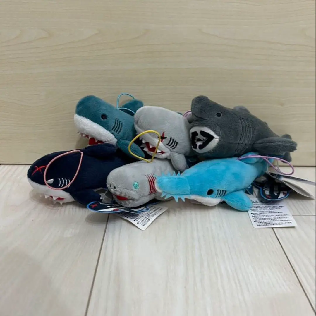 サメのぬいぐるみキーホルダー6体セット