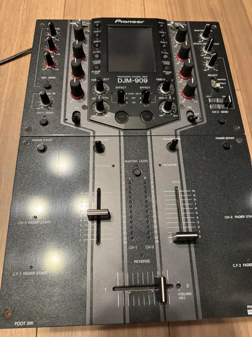 Pioneer DJM-909 DJミキサー　ジャンク