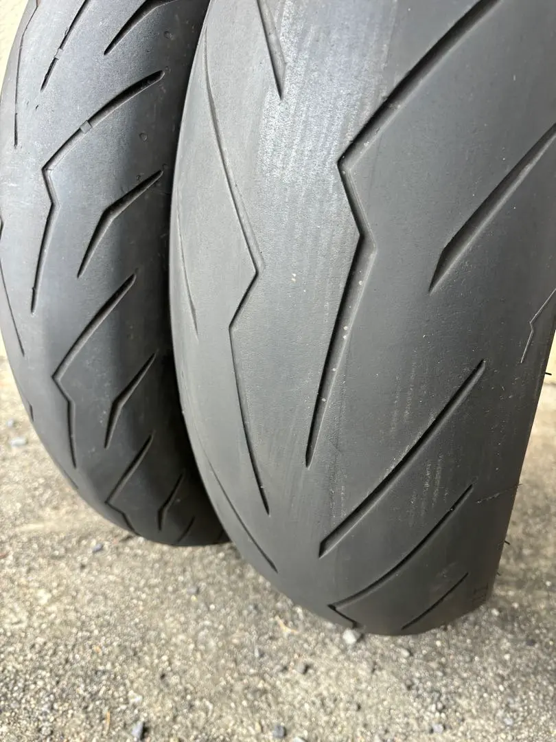 Z900RS.XSR900.GSX8S...ピレリ前後タイヤ