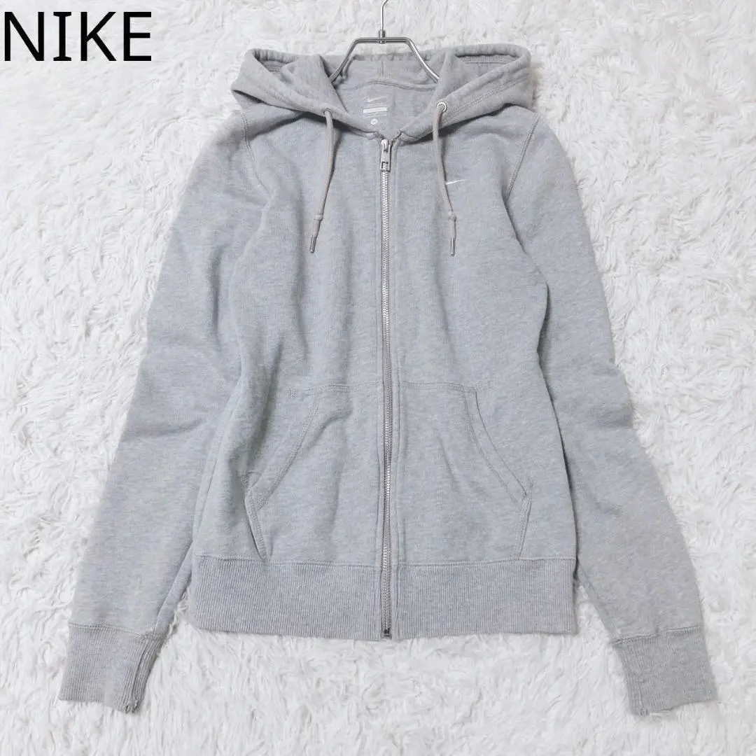 ナイキ　パーカー　ジップアップ　フード付き　カジュアル　シンプル　グレー M