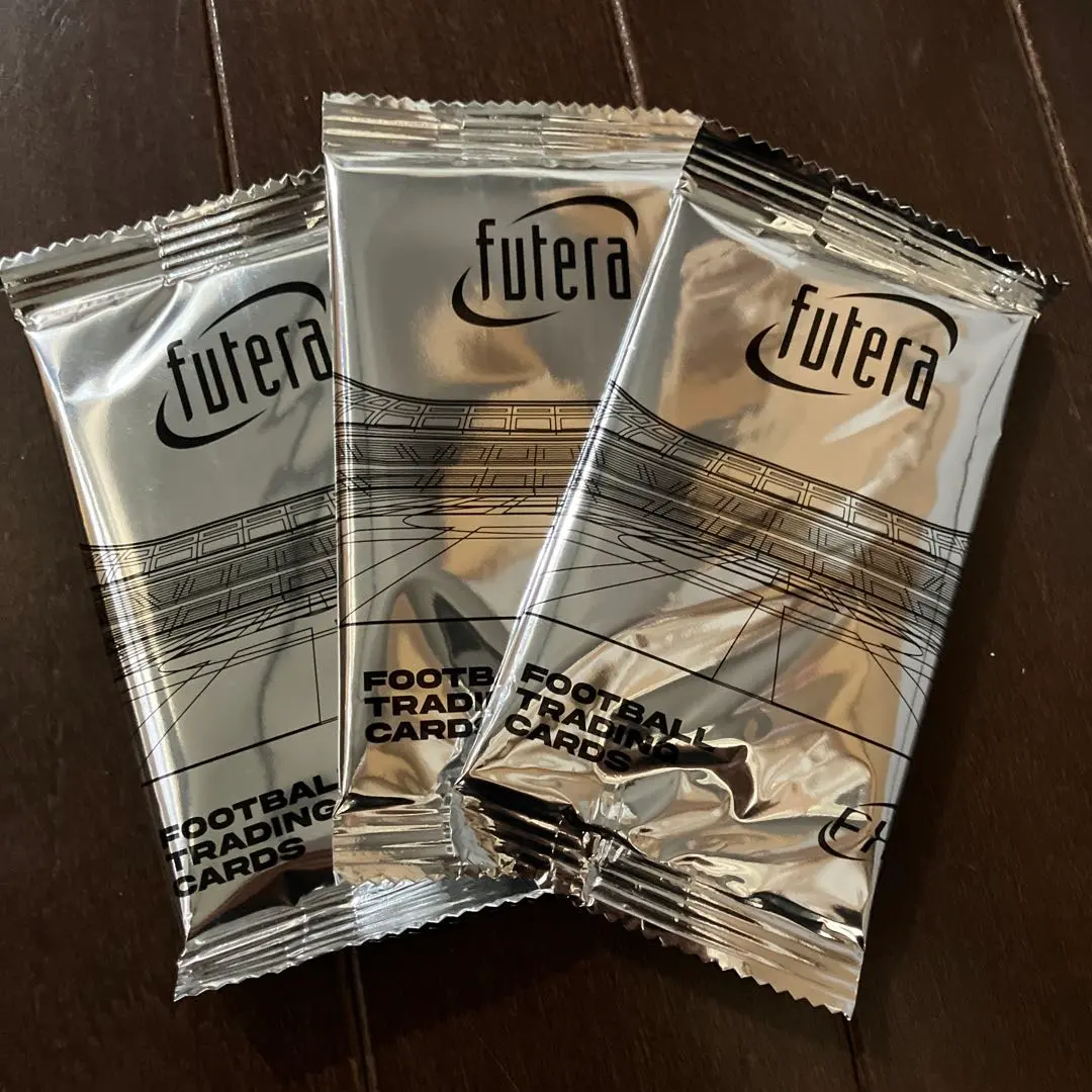 2025 FUTERA FX FOOTBALL SERIES 2 未開封パック