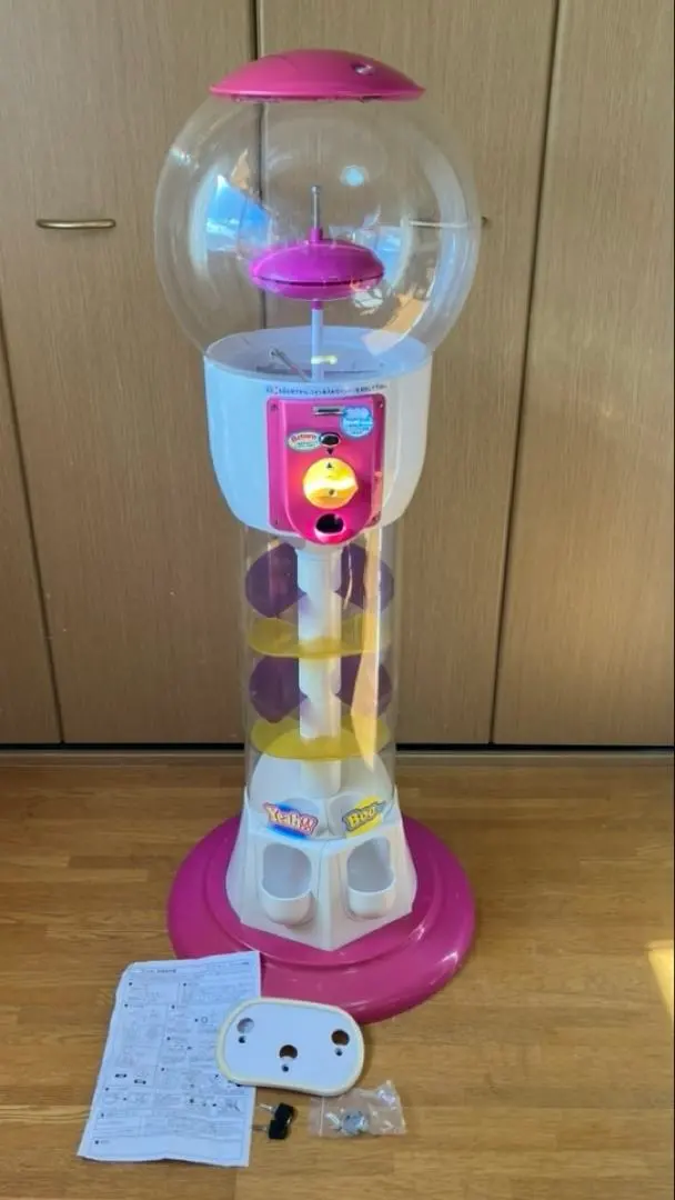 カプセルトイマシーン　ガチャガチャマシン　ガチャガチャ　自販機　ビーワン