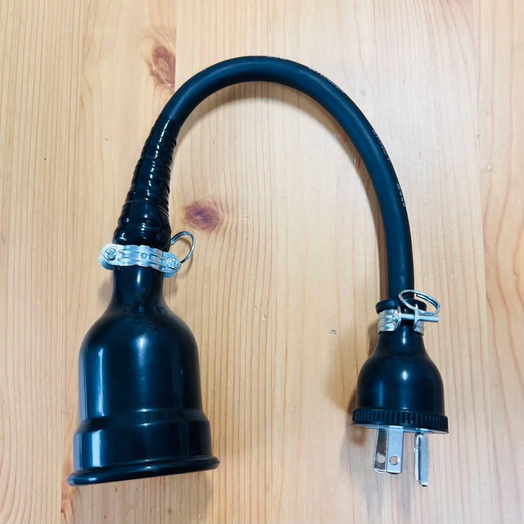 電気自動車EV 200V→100V 変換充電コンセント　ケーブル　防水