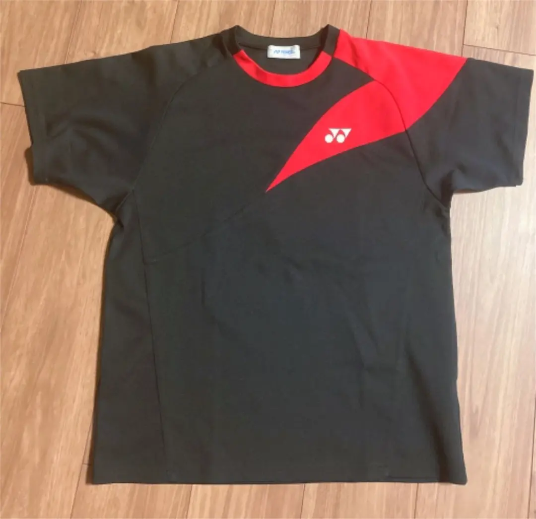 YONEX ヨネックス Tシャツ