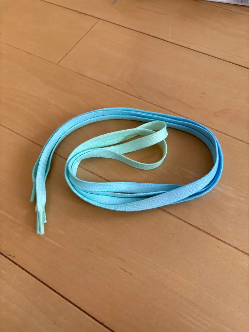 靴ひもグラデーション