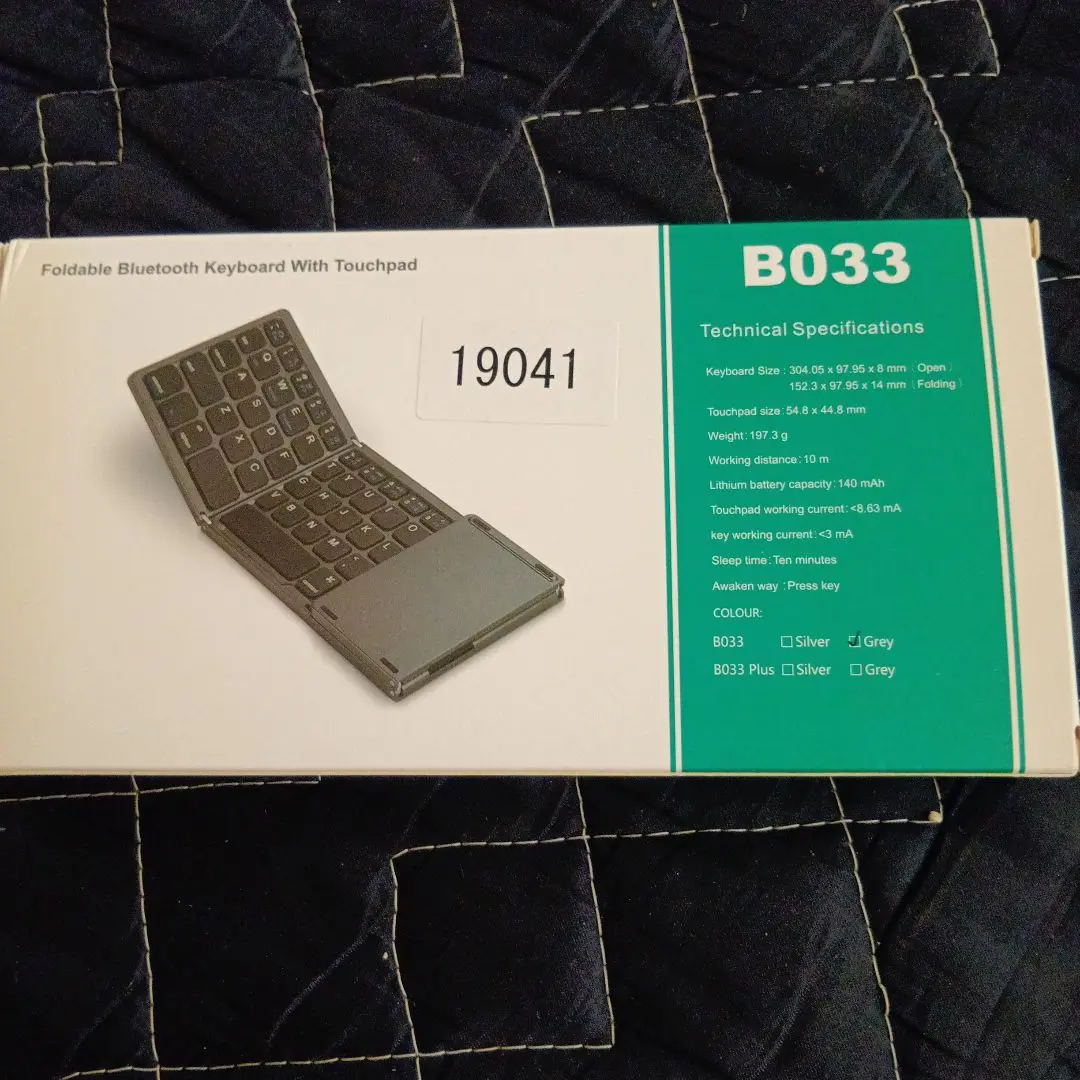 B033 Bluetooth折りたたみキーボード
