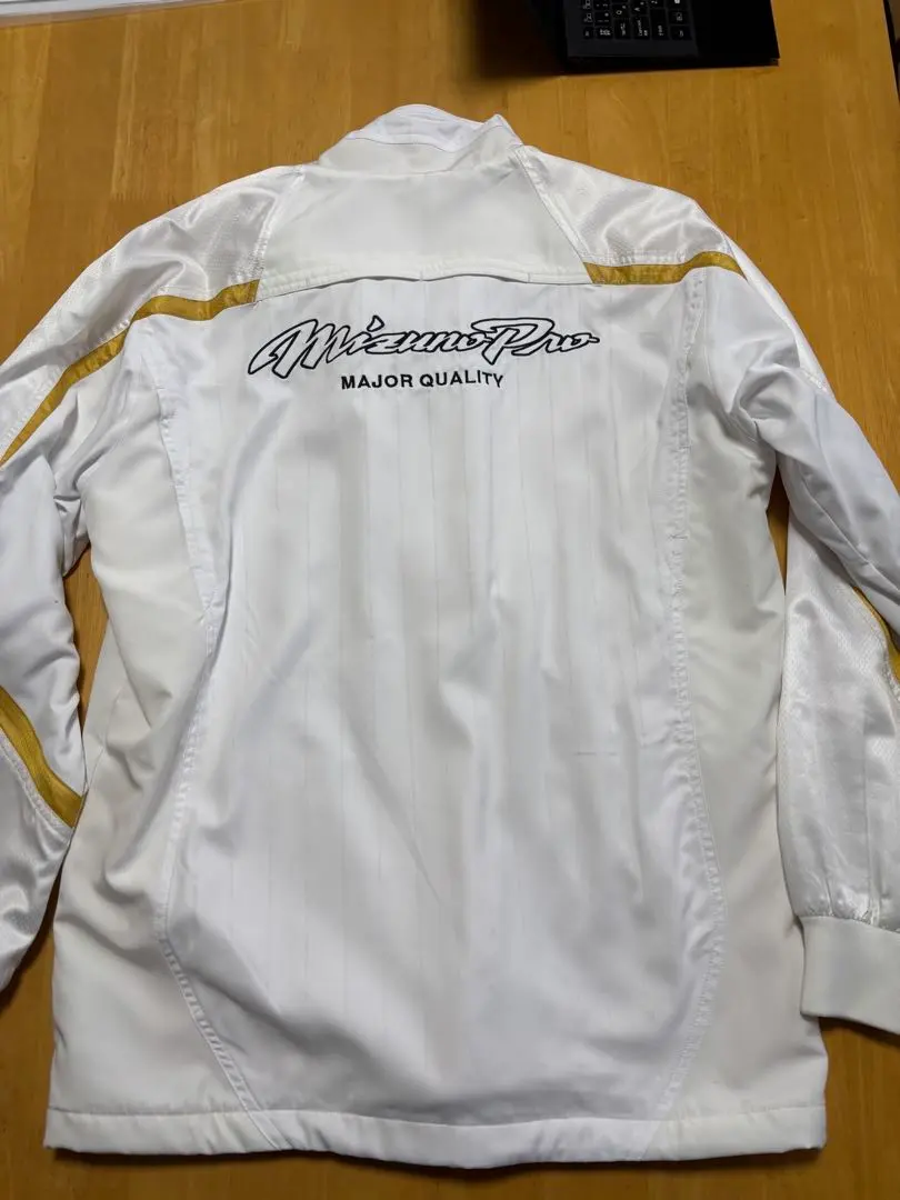 Mizuno Pro ジャケット Lサイズ ホワイト/ゴールド