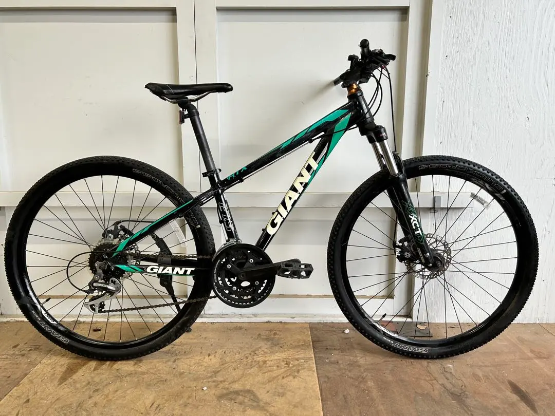 GIANT マウンテンバイク SHIMANO 24段 ディスクブレーキ