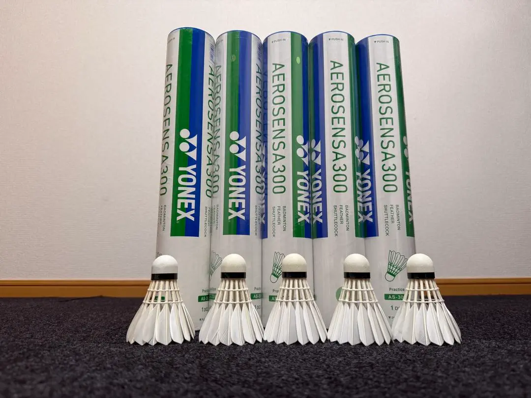 YONEX AEROSENSA 300 新品and新品5球