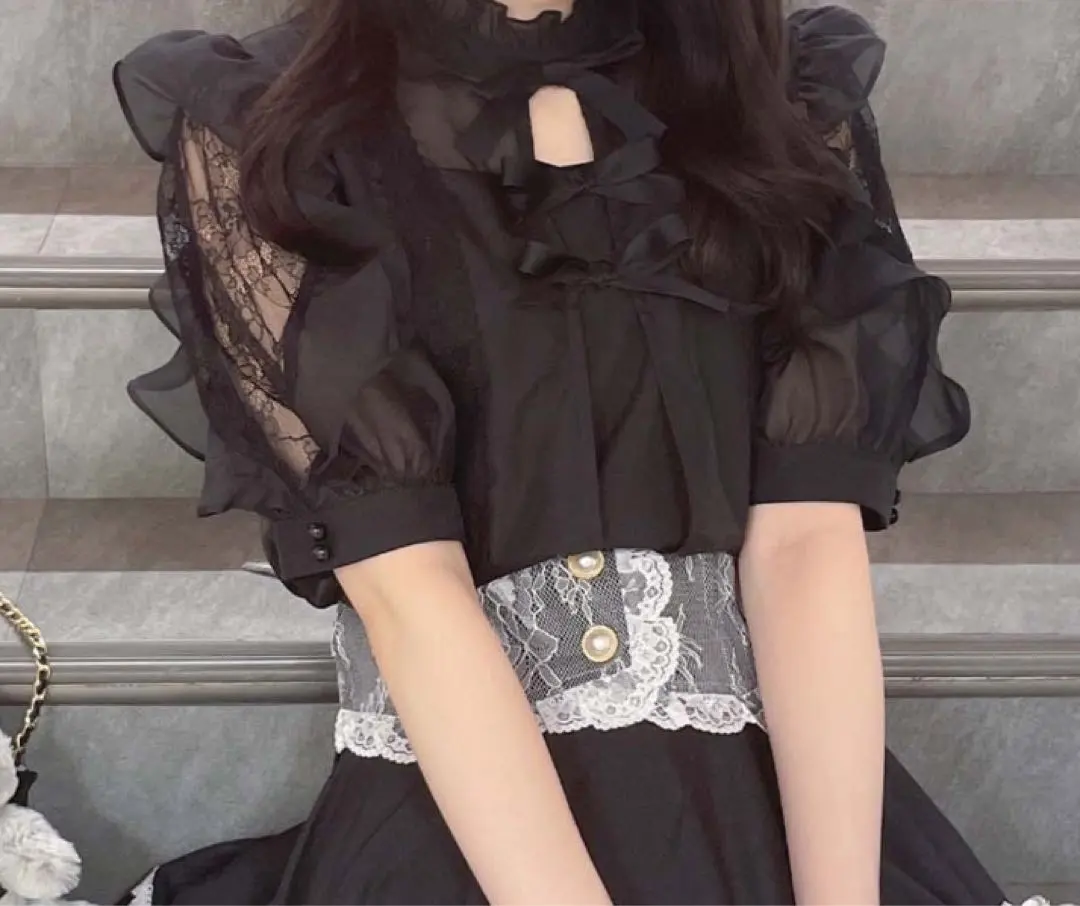 ROJITA チビリボンシアーラッフル ブラウス 黒 ブラック