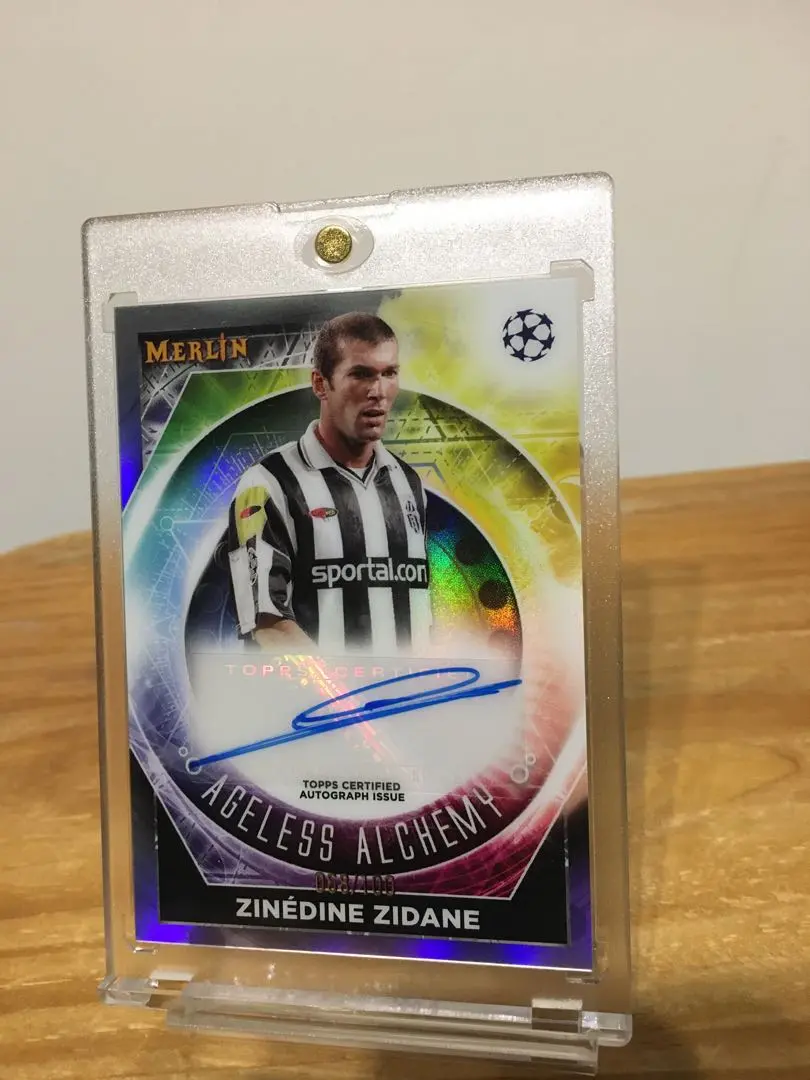 ジダン 直筆サイン　カード　100枚　topps Merlin SOCCER