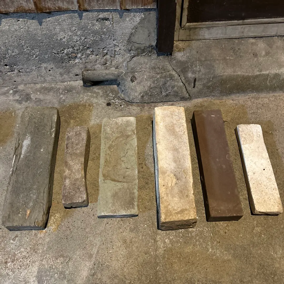 昭和レトロ / 天然砥石 セット (複数サイズ)