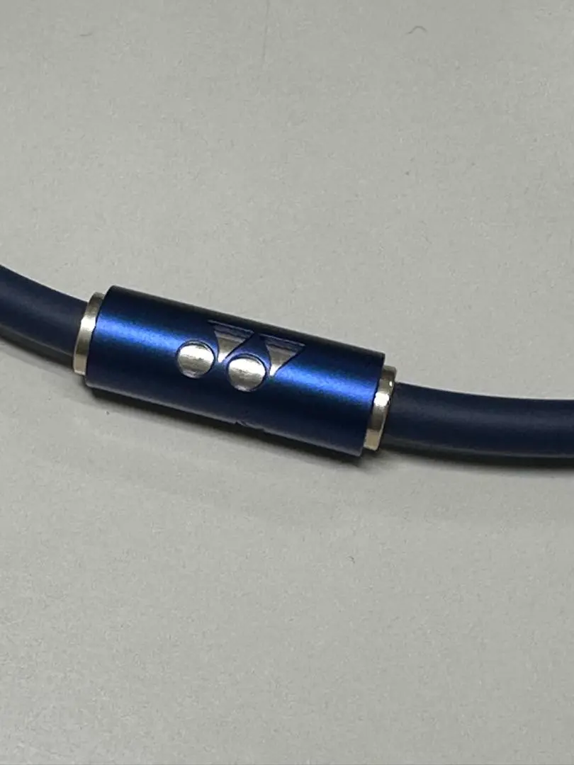 【直営限定色】V4パワーネックレスネオプラスYOX00024 ネイビー/ゴールド