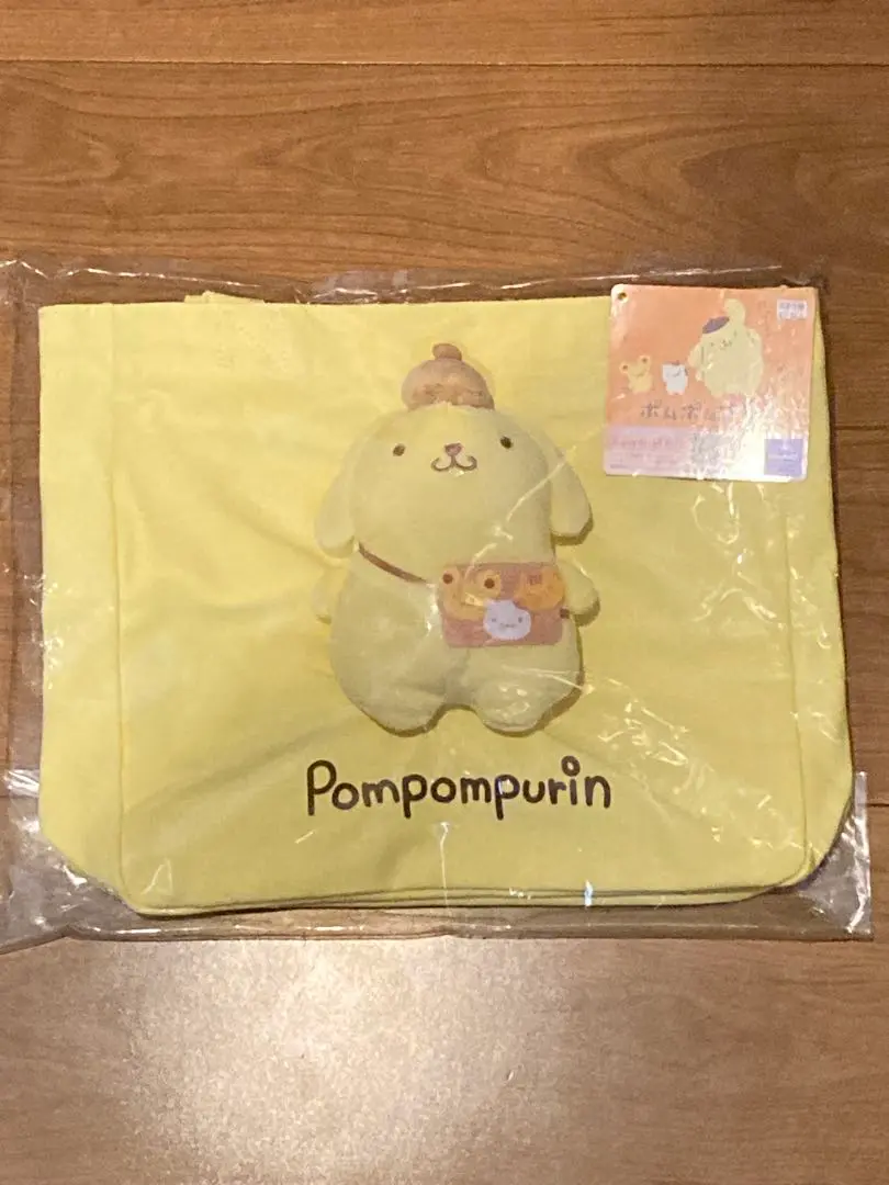 ポムポムプリン　チームプリン　みんなでお散歩でちゅ！マスコット付トートバッグ