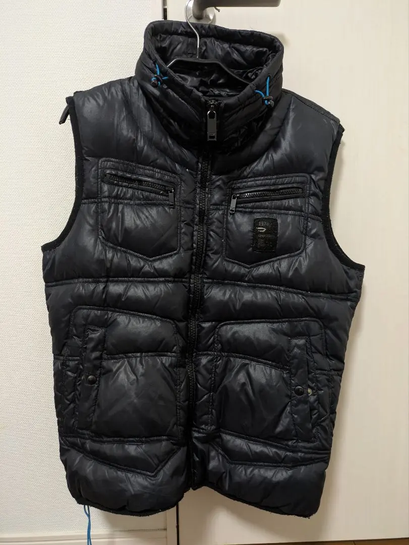DIESEL ブラック ダウンベスト М