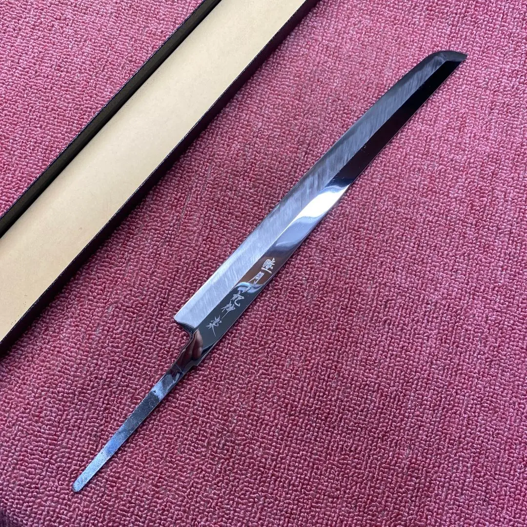 青二鋼　左用　先丸柳刃包丁300㎜ 尺0寸　柄無し