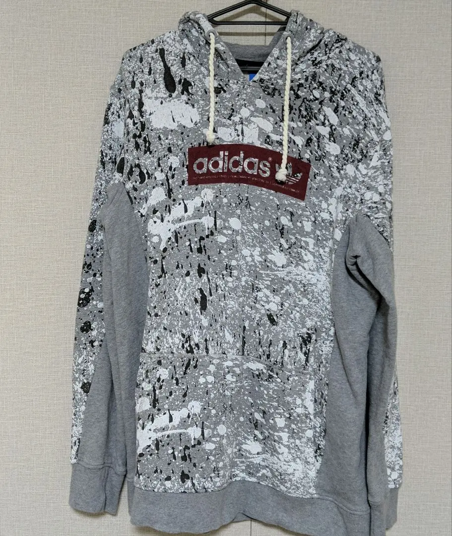 adidas パーカー M グレー