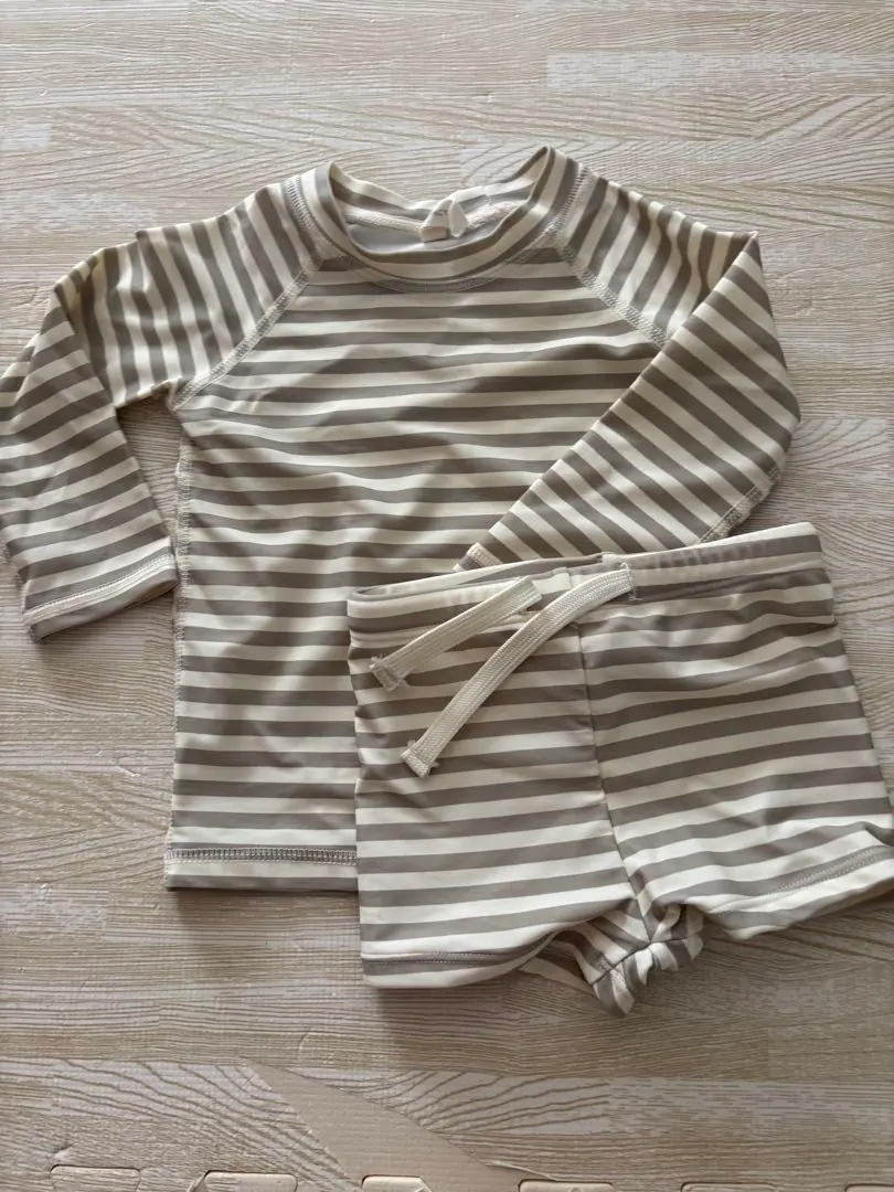 QUINCY MAE ⭐︎ベビー水着【6-12Month】