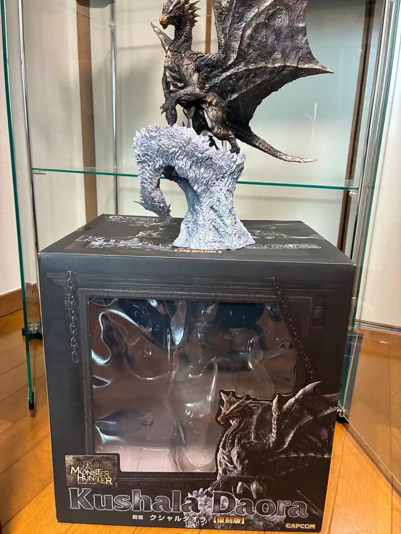 モンスターハンター　クシャルダオラ　フィギュア