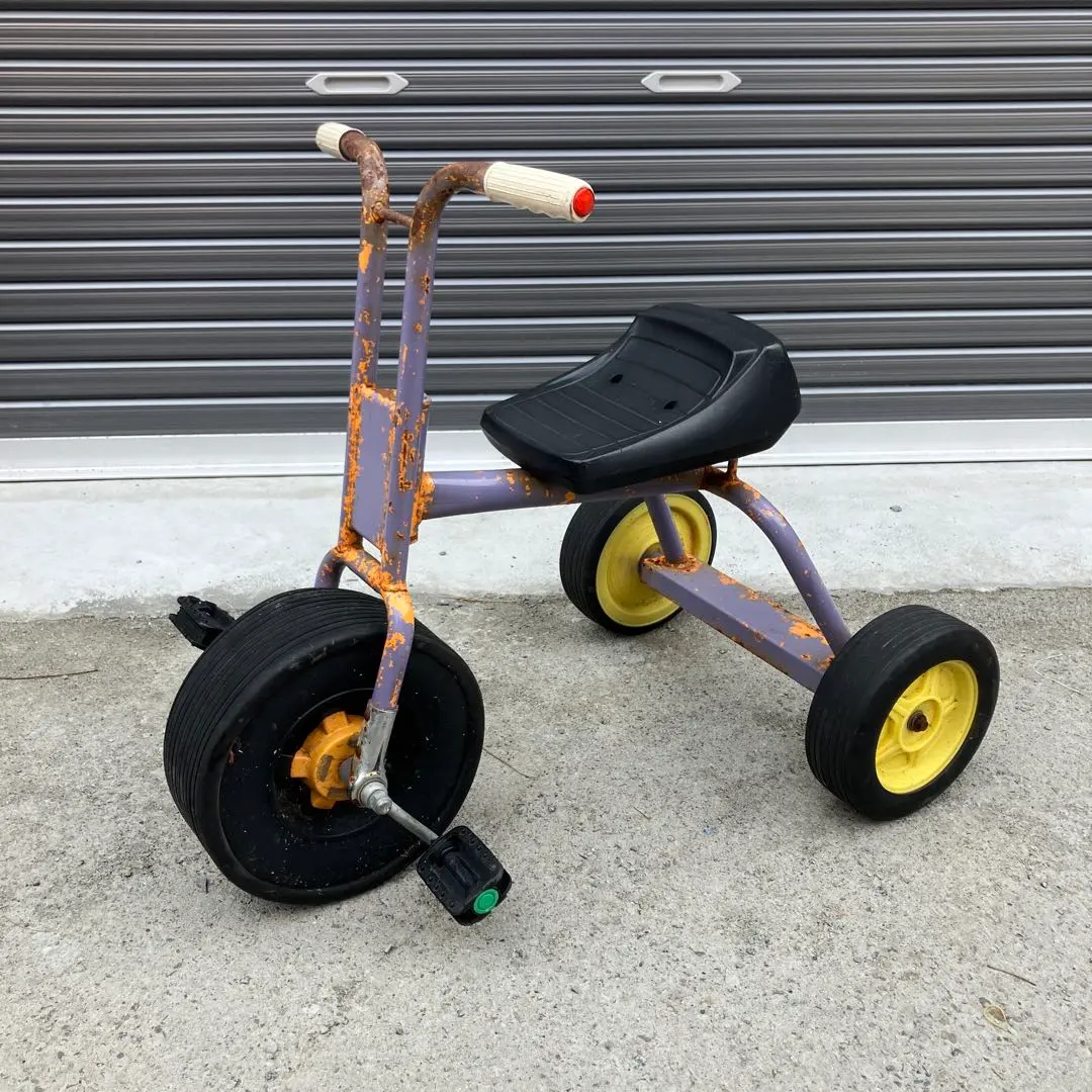 USA雑貨 ヴィンテージ モンスタートライク デカタイヤ 三輪車 キックボード