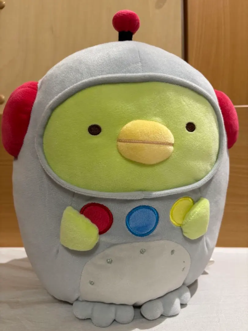 すみっコぐらし　ロボット姿のぺんぎん　ぬいぐるみ